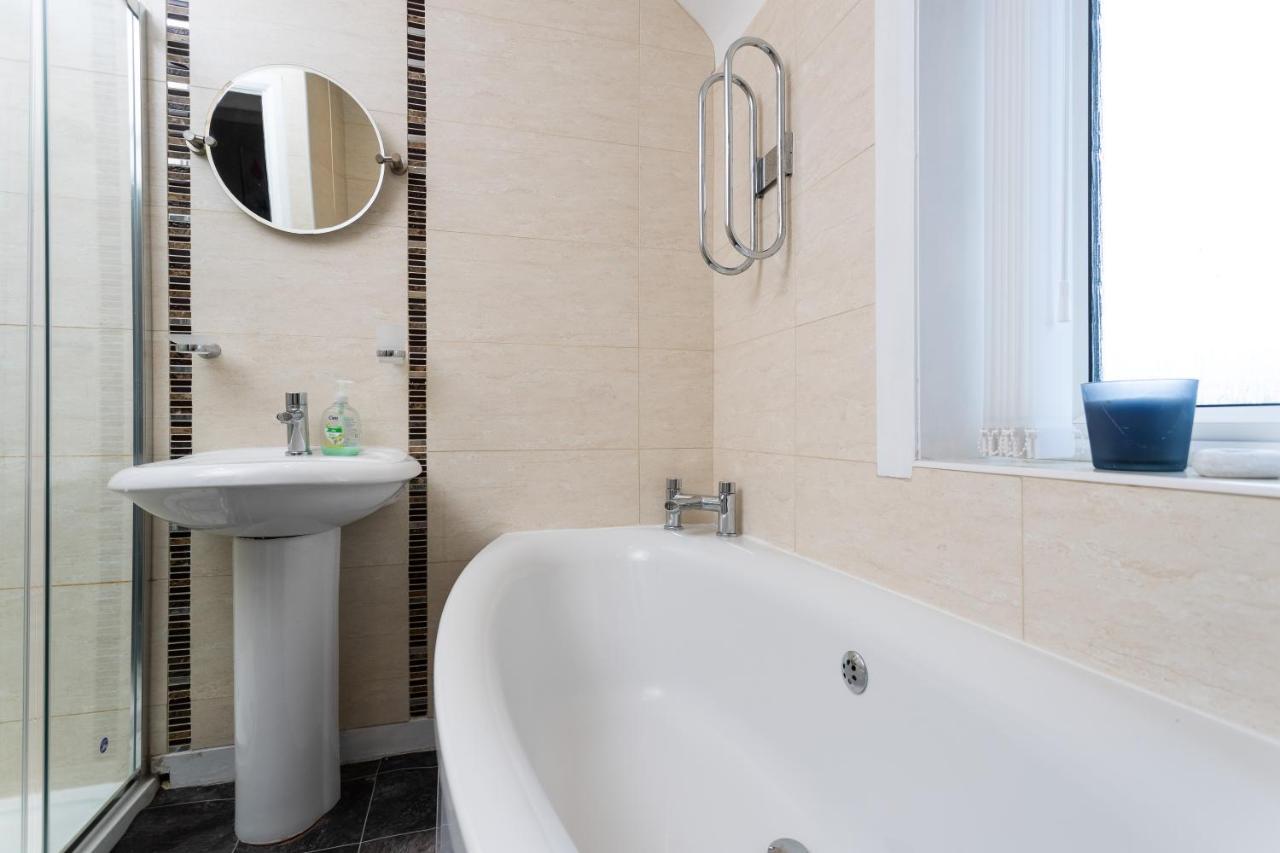 James Cook Accommodation Μίντλεσμπρο Εξωτερικό φωτογραφία